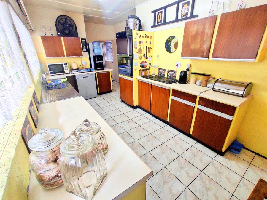 5 Bedroom Property for Sale in Sasolburg Ext 4 Free State